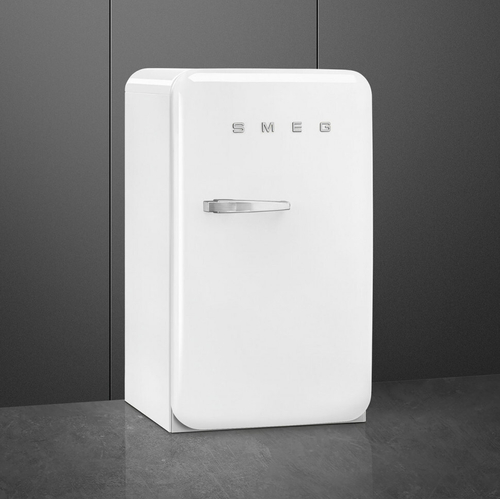 Отдельностоящий однодверный холодильник Smeg FAB10RWH6