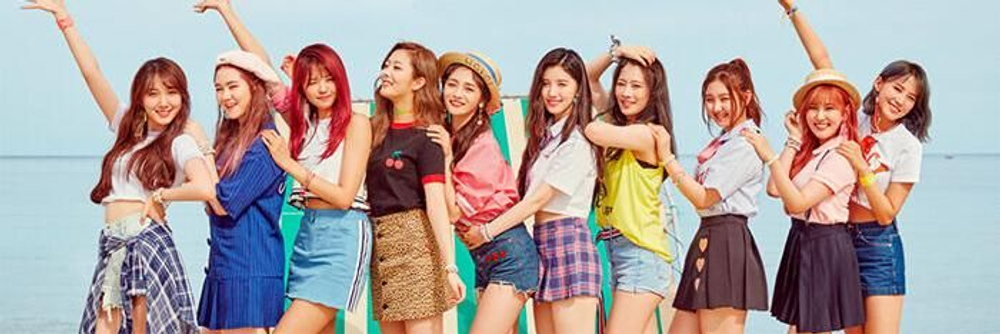 Альбом PRISTIN - SCHXXL OUT 2nd Mini Album IN Version