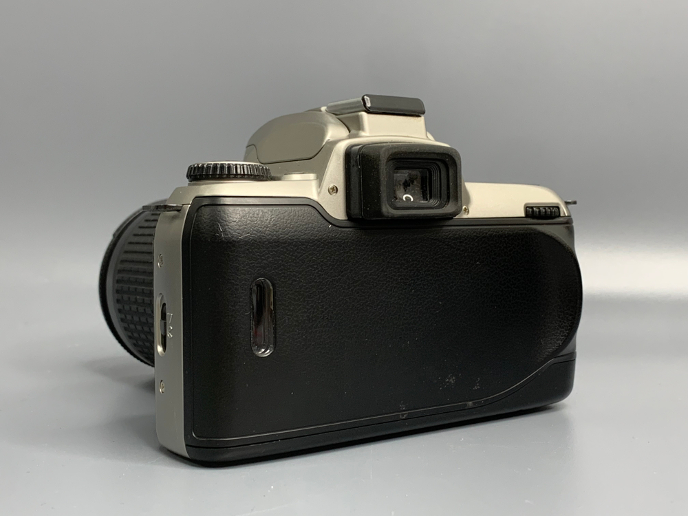 Nikon F65 kit 28-100mm 3.5-5.6G AF Nikkor