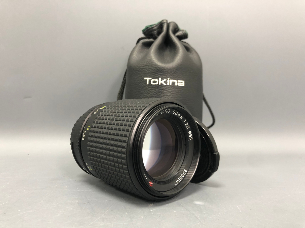 Tokina AT-X Macro 90mm 2.5