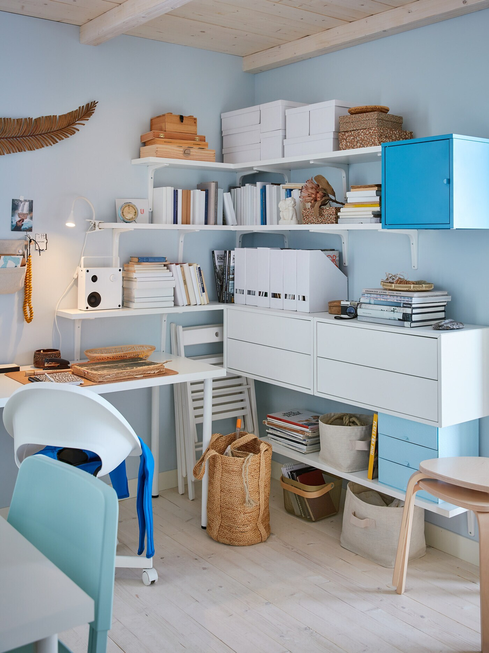 Настенная полка с кронштейном IKEA BERGSHULT / TOMTHULT, Белый, 80х30 см