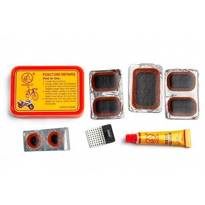 Аптечка, 6 заплаток:  ?15mm -2шт, ?20mm-2шт, ?25mm-2шт, клей 5мл, зачистка, в пластик коробочке.YP32