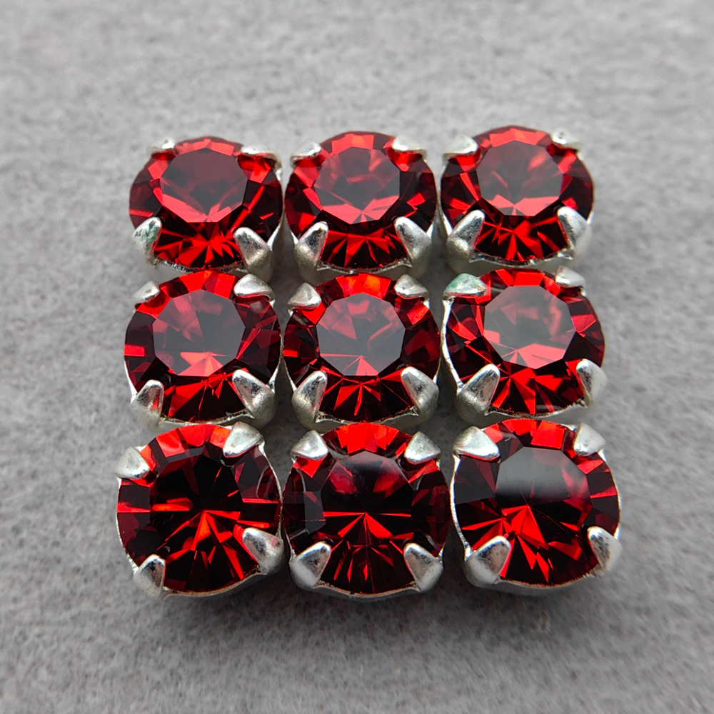 Шатон Preciosa Maxima в оправе, Red Velvet/Silver