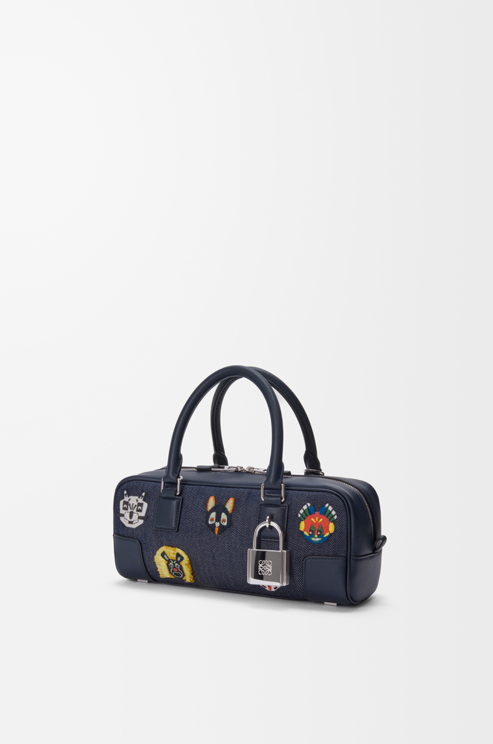 Loewe Укороченная сумка Cats Amazona 23 из вышитой джинсовой ткани, синий