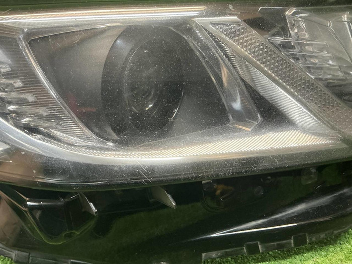 Фара правая Toyota Camry xv70 (2017-н.в.) LED