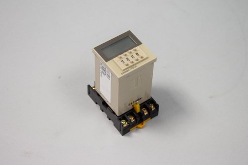 OMRON H3CA-8