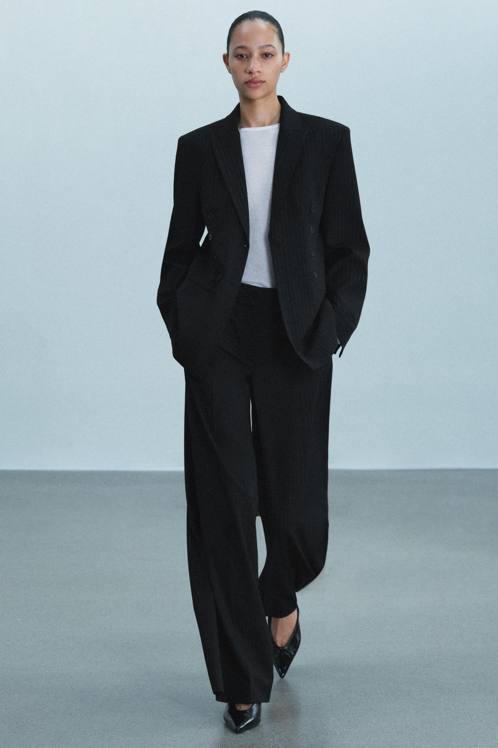 ZARA БЛЕЙЗЕР В ПОЛОСКУ — ZW COLLECTION, ЧЕРНЫЙ
