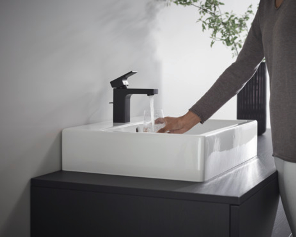 Смеситель для раковины Hansgrohe Vernis Shape однорычажный, 100 CoolStartart матовый чёрный 71594670