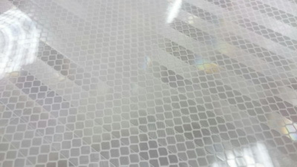 Плёнка световозвращающая ALGALITE 4700 тип Б, 1,22 м