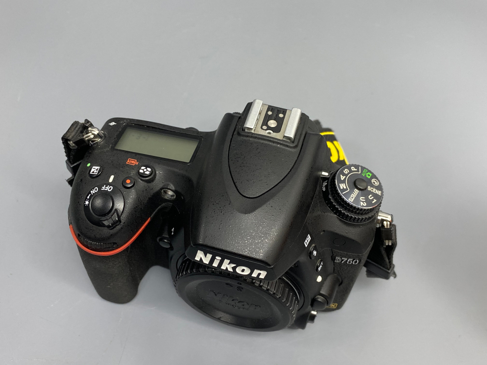 Nikon D750 15.000 кадров
