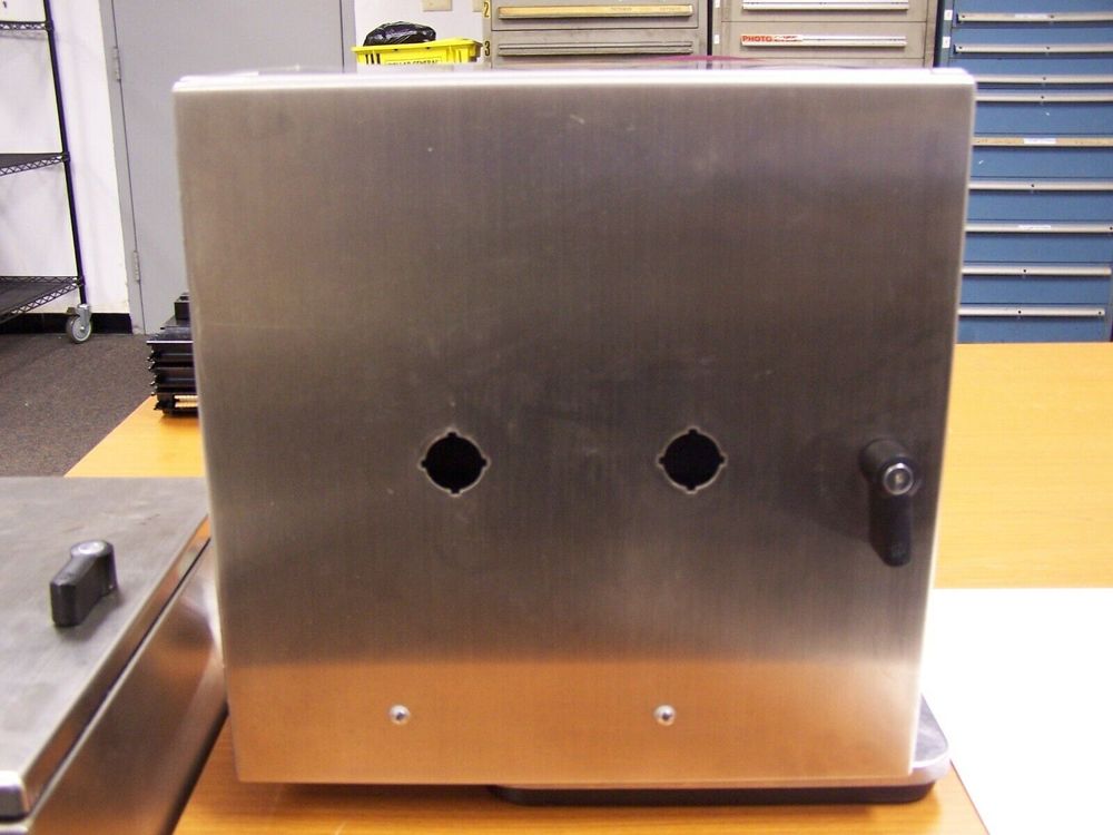 CSD16168SSWALL MOUNT ELCTRICAL ENCLOSURE CSD16168SSWALL MOUNT ELCTRICAL ENCLOSURE