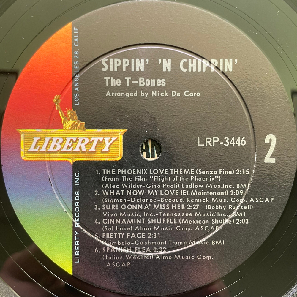 The T-Bones - Sippin' 'N Chippin' (США 1966г.)