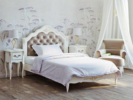Кровать с мягким изголовьем 140*200 R314