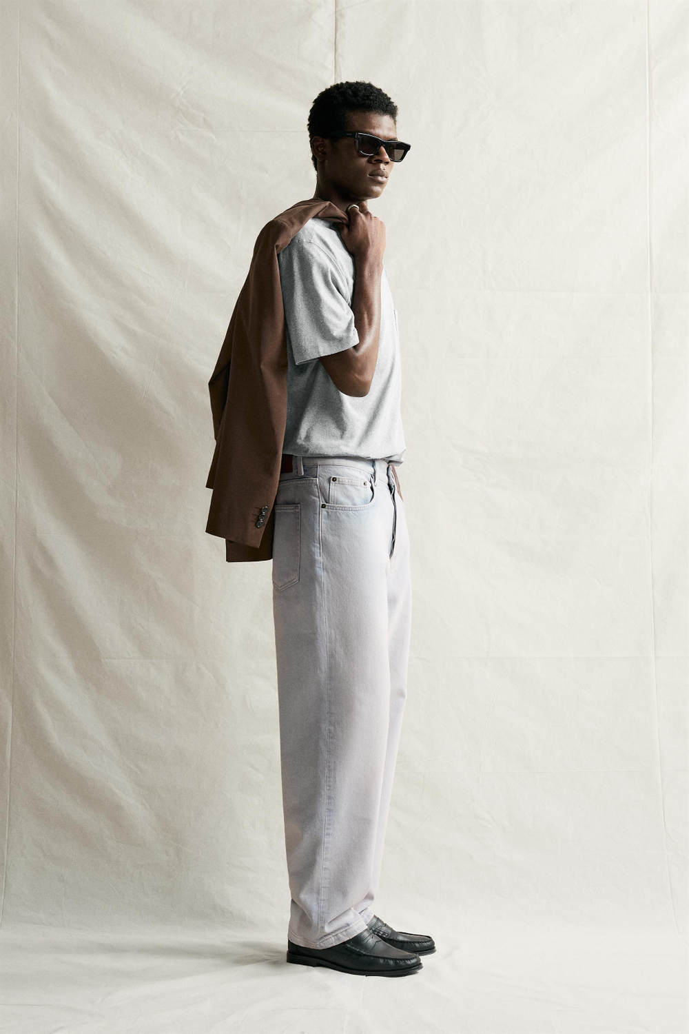 ЛЕГКАЯ ФУТБОЛКА RELAXED FIT — ZARA