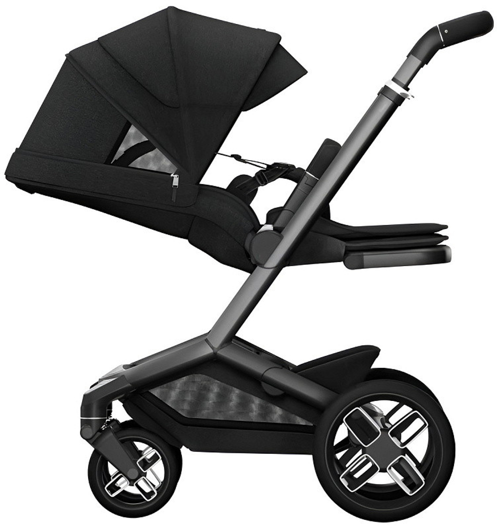 Детская коляска Maxi-Cosi Fame 3 в 1 с автокреслом CabrioFix Essential black Twillic Black/Черный