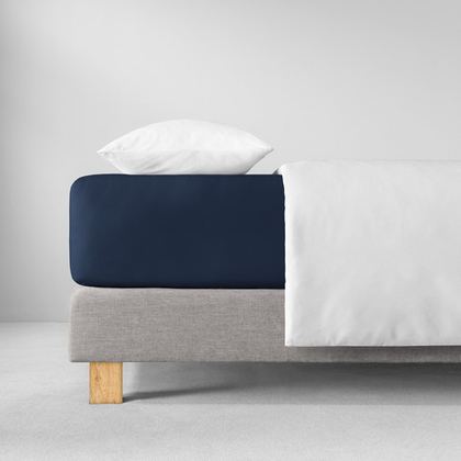 Простыня на резинке 100x200 Estella 635 saphir синяя