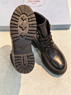 Ботинки Prada
