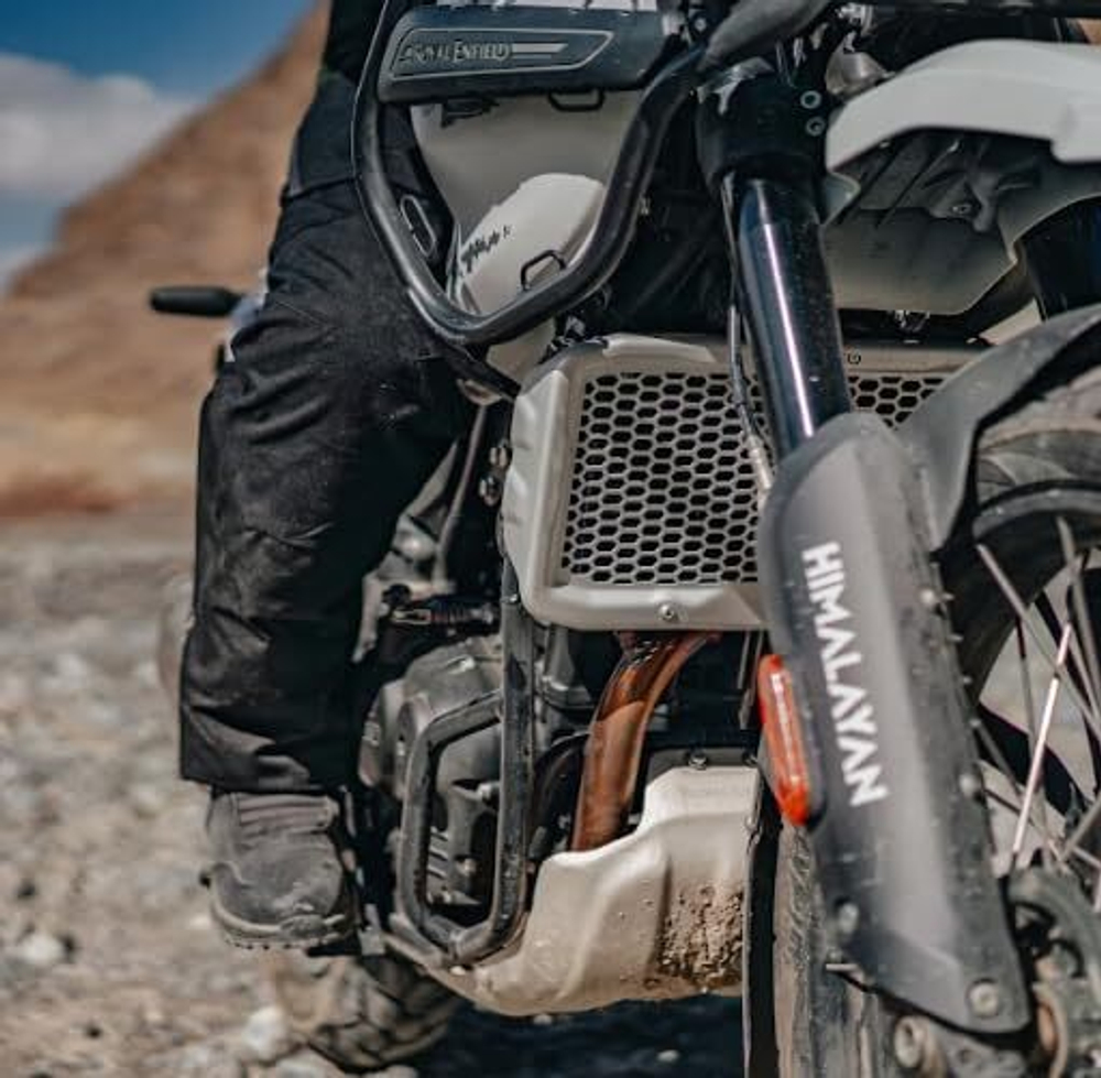 Алюминиевая защита радиатора Royal Enfield, серебристого цвета, арт. KXA00404