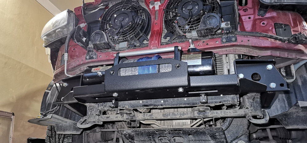 Площадка под лебёдку в штатный бампер JAC T6, SOLLERS ST6 РИФ