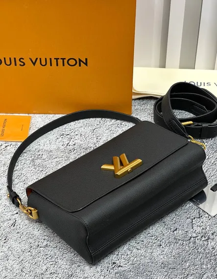 Сумка женская Louis Vuitton Soft Twist черный