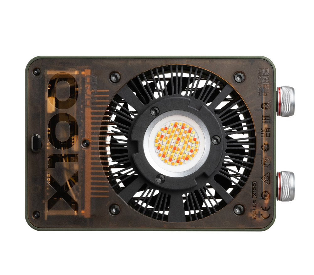 Осветитель Zhiyun MOLUS X100 RGB, 100 Вт, 2500-10000К, комплект Standard
