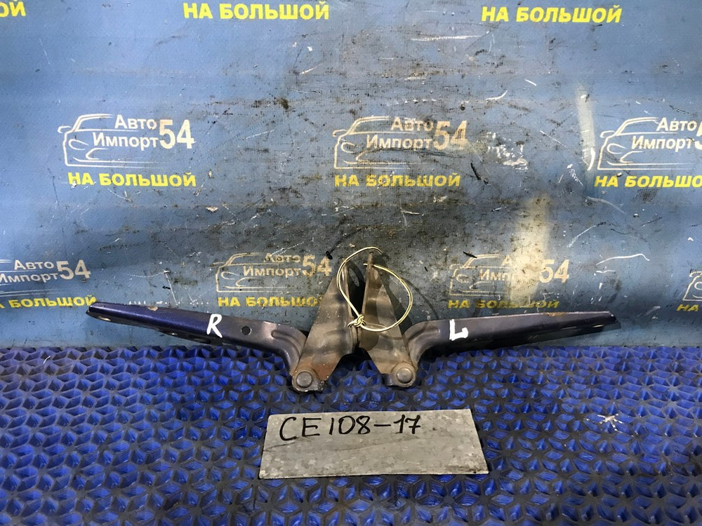 Петля капота левая TOYOTA COROLLA 1995