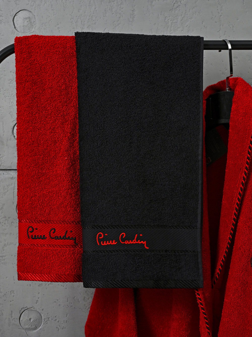 AST00066 PIERRE CARDIN HOME Набор 2 халата 2 полот. для лица 50х90 красный-черный