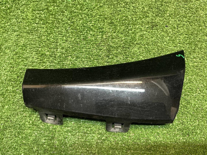 Накладка перед бампера Mercedes C w205 (18-23) AMG