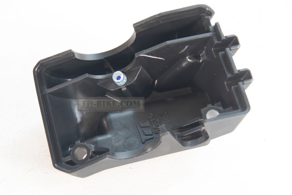 35162-KWN-901. HOUSING, STARTER SWITCH RR.