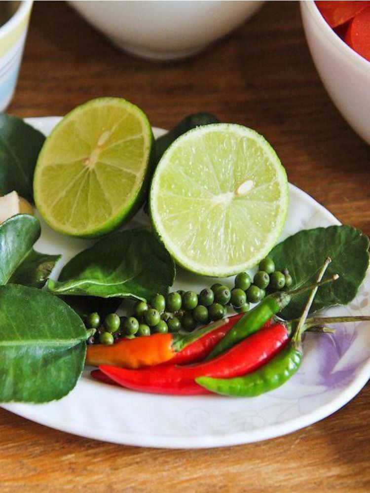Паста Том Ям Midori Tom Yum Paste кисло-сладкая, 1 кг, 2 шт