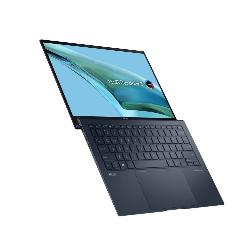 13.3" Ноутбук Asus ZenBook S 13 OLED White (2880x1800, AMD Ryzen 7 7840U, RAM 16ГБ, SSD 256ГБ, AMD Radeon Graphics 780M, OS Windows)
