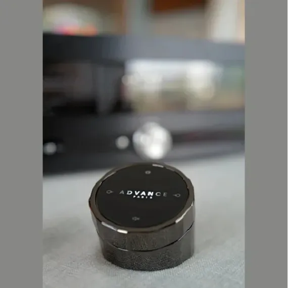 Advance Paris A-RTR Black