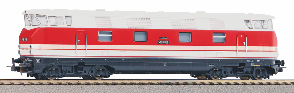 Тепловоз V 180 DR III GFK