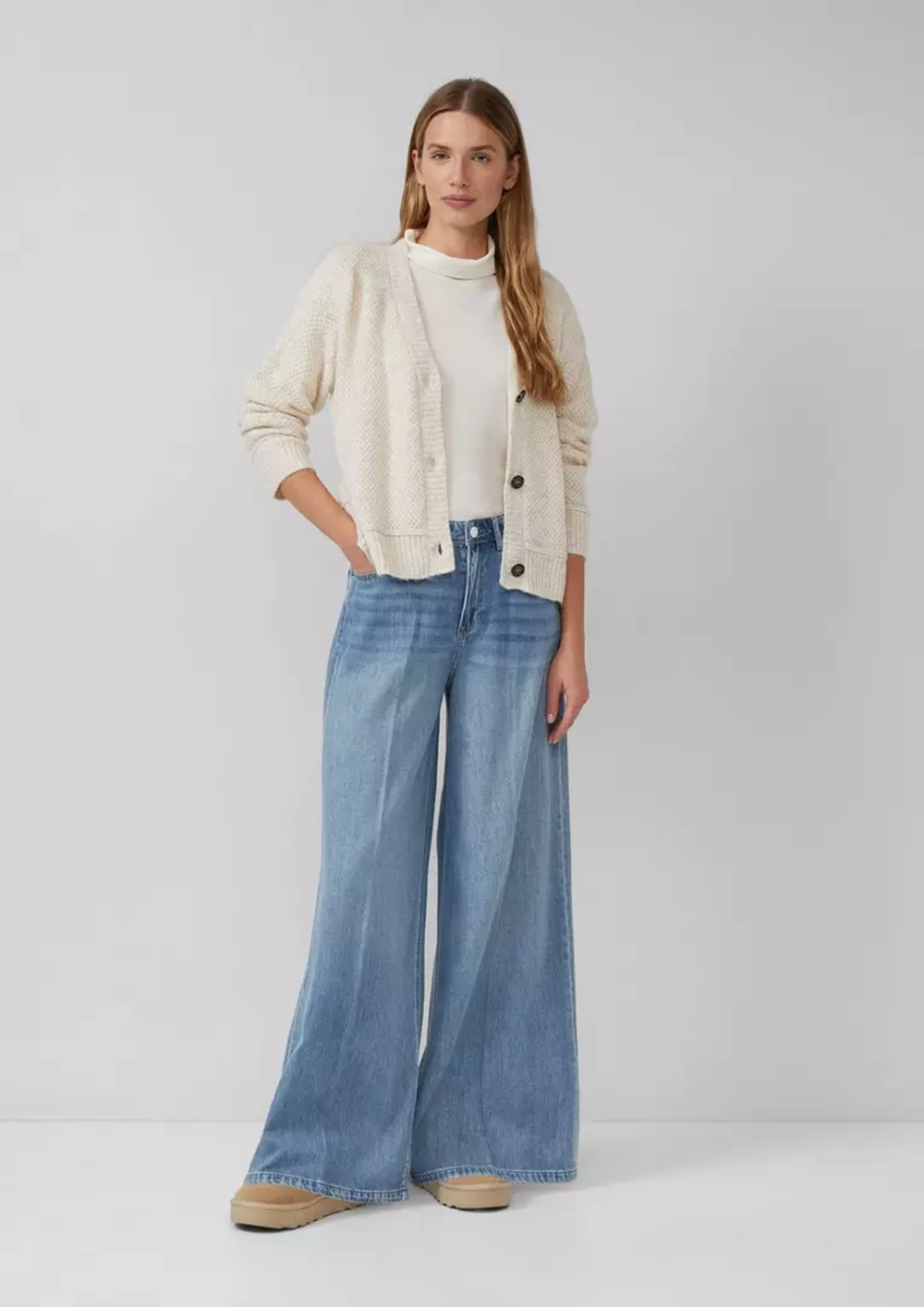 Джинсы High Rise / Extra Wide Leg s.Oliver