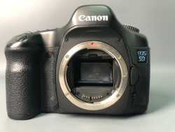 Canon EOS 5D