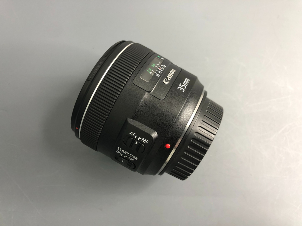 Canon EF 35mm 2 IS USM