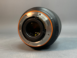 Sony F2.8 16-50 SSM, внутри линзы точки, похоже на налет