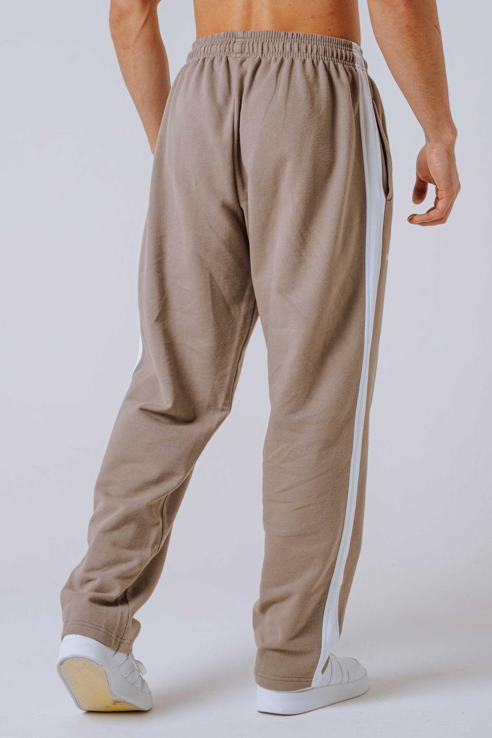 Брюки Relaxed Sweatpants POWER 904 КРЕМОВЫЕ