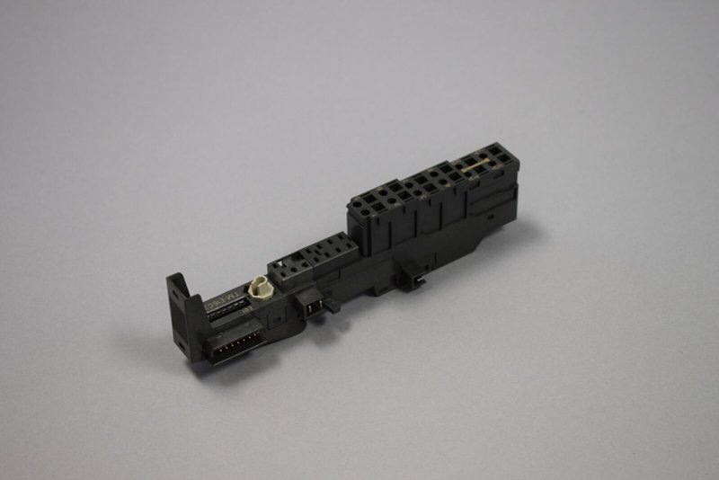 Б/у SIEMENS 6ES7193-4CA50-0AA0