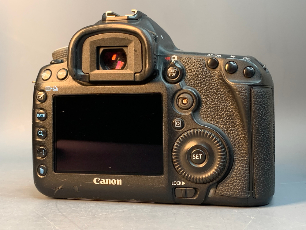 Canon EOS 5D Mark III 334.350 кадров