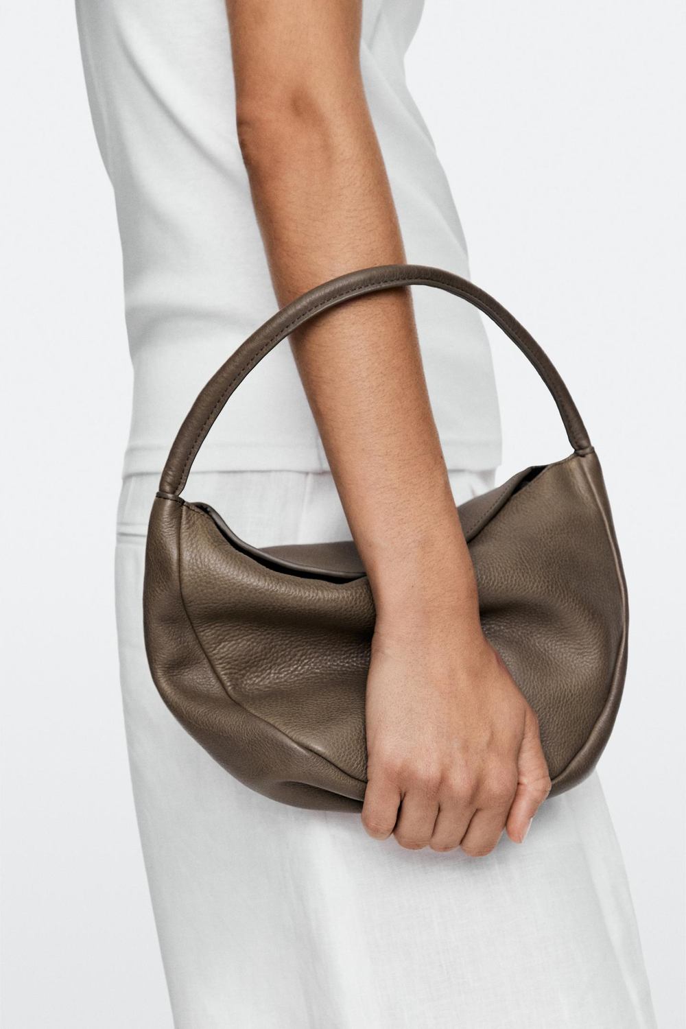 Massimo Dutti Мини-сумка slouch из кожи наппа, хаки
