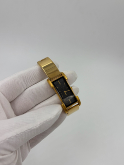 Часы Yves Saint Laurent