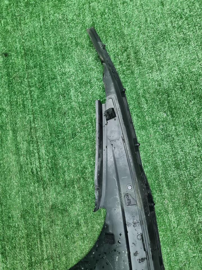 Накладка крыла передняя Porsche Taycan (2019-н.в.)