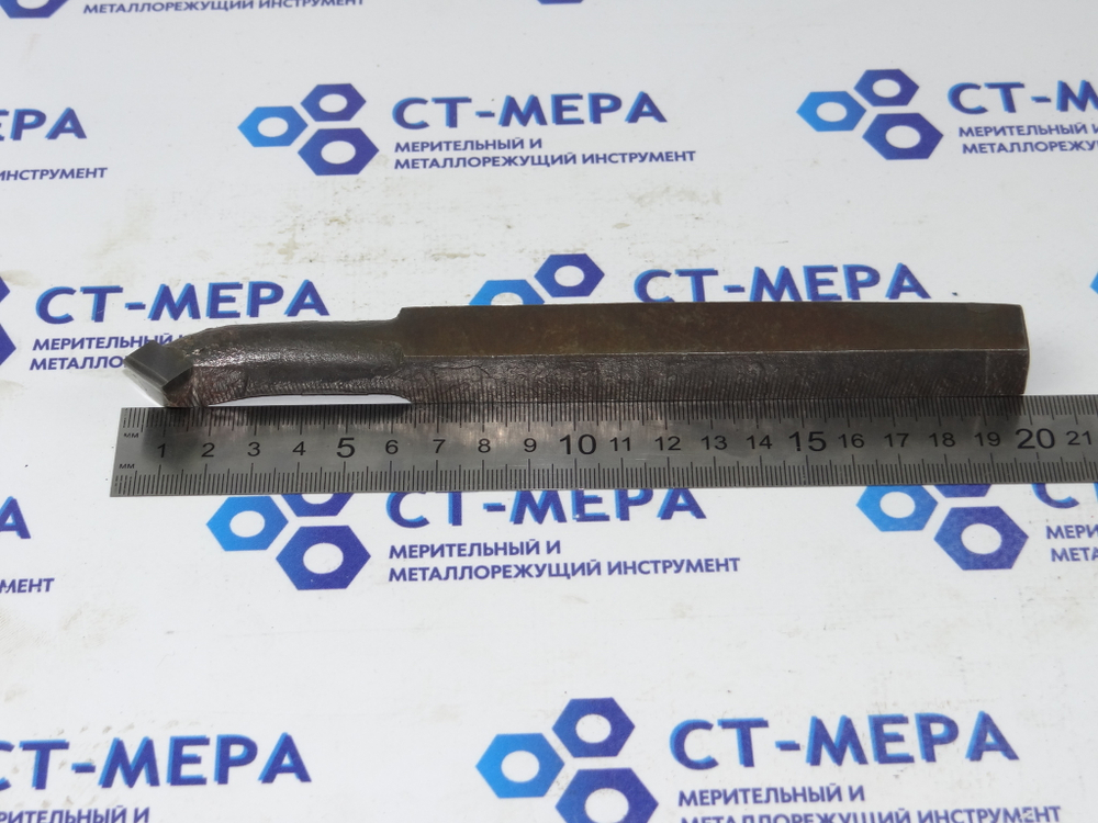 Резец токарный расточной для сквозных отверстий 16х16х200 Т15К6