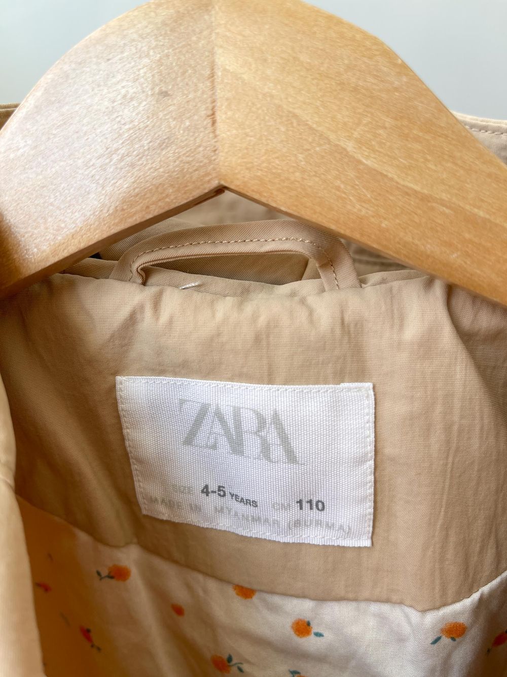 Плащ Zara