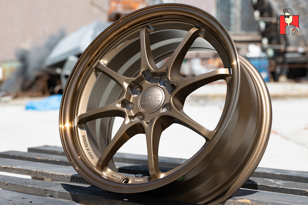 Комплект дисков Rays CE28 YL8890 16x7 et35 4x100/4x114.3