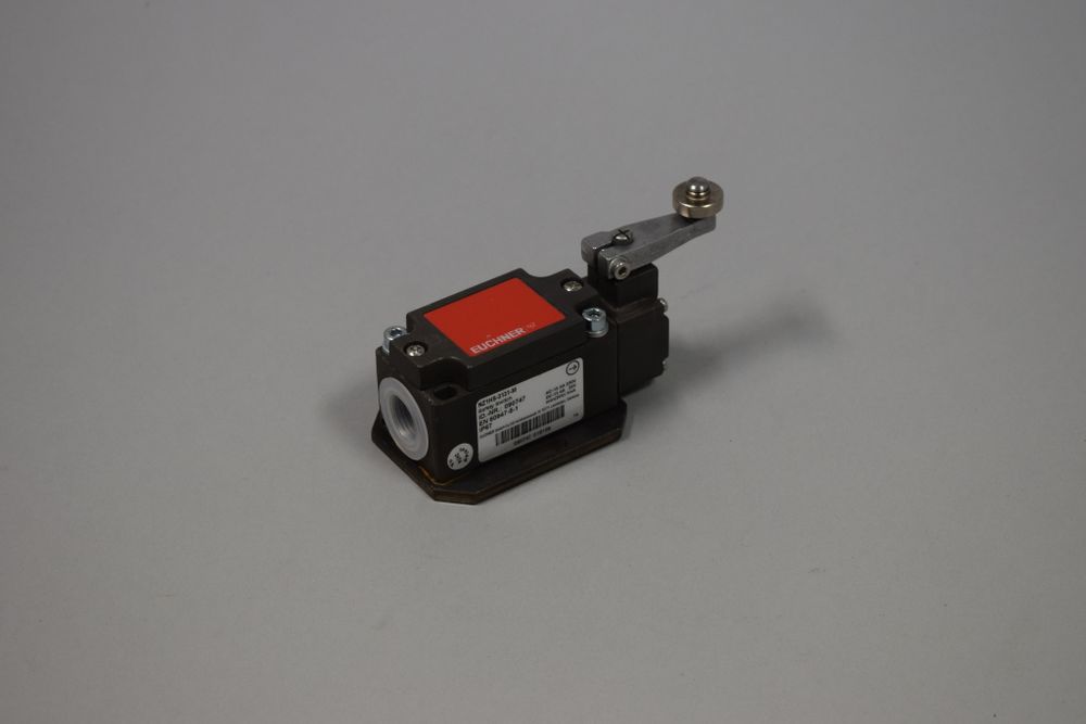 EUCHNER NZ1HS-3131-M