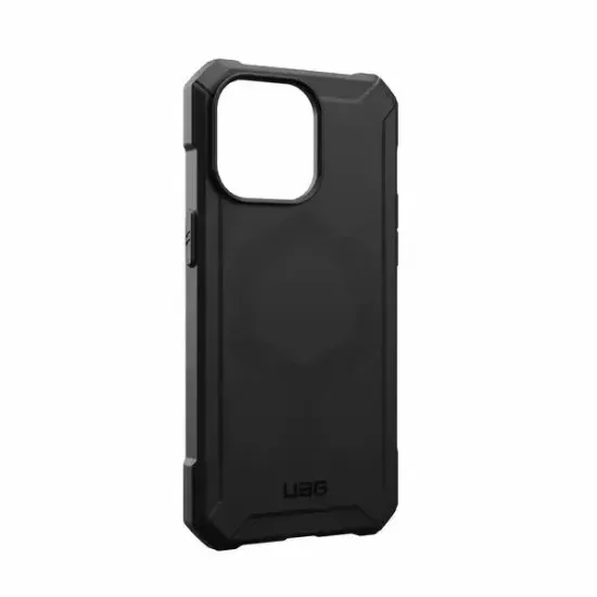 Чехол с поддержкой MAGSAFE UAG Essential Armor для iPhone 15 Plus 6.7", цвет черный (Black)