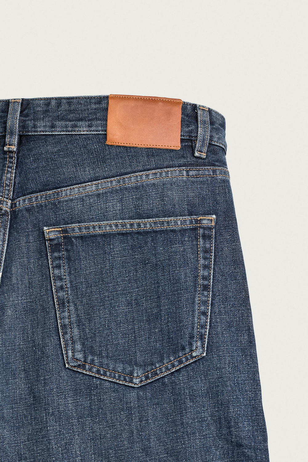 ДЖИНСЫ СВОБОДНОГО КРОЯ УКОРОЧЕННОЙ ДЛИНЫ — ZARA