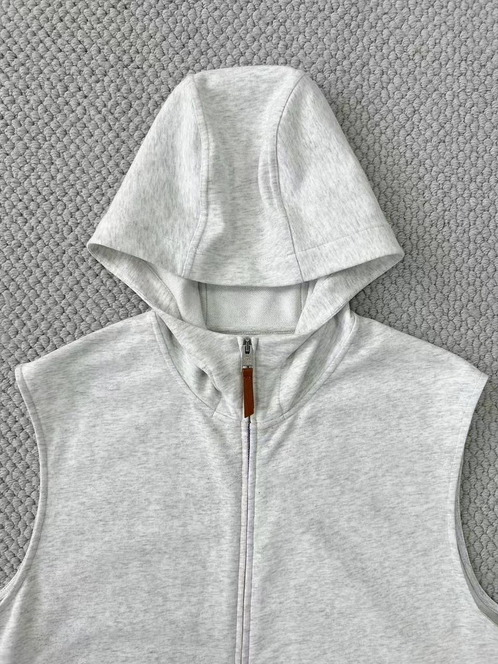 Летний костюм Brunello Cucinelli